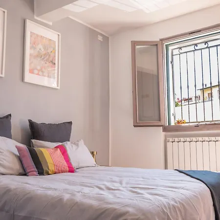 Apartment Cozy Bruni House In