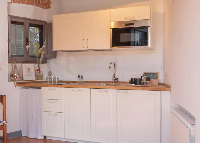 Cozy Bruni House In Appartamento